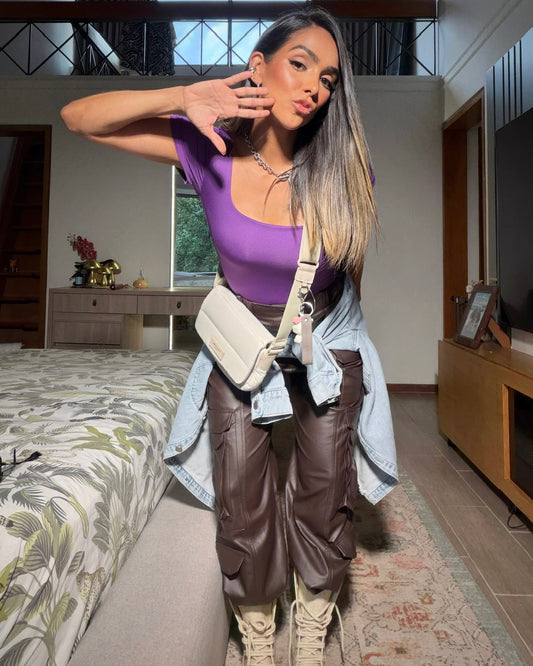Styled by Malory: body Marbella uva + bolso Celine gris claro
