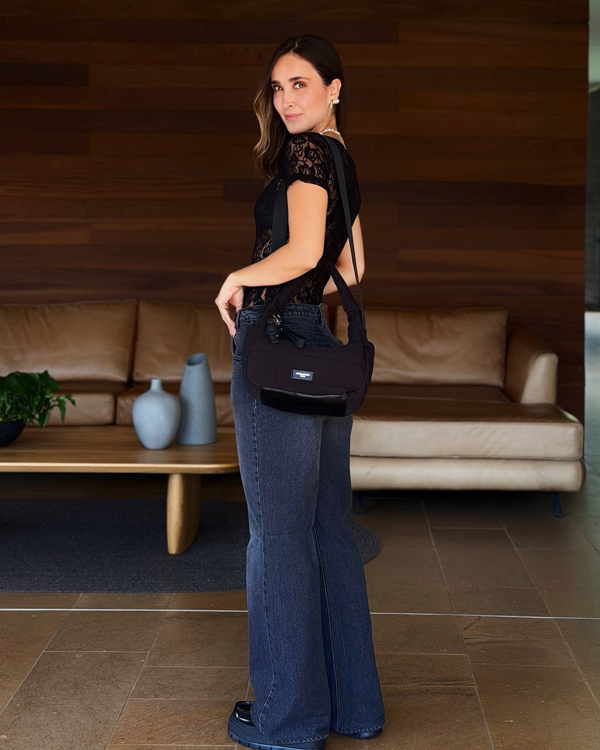 Bolso Olivia media luna negro - Messú Shop