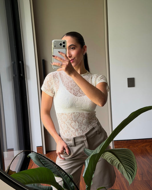 Top Blonda Manga Corta Bianca